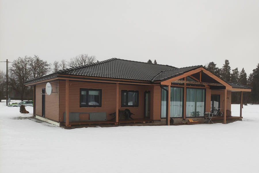modern-house-plans_20_HOUSE_Plan_CH86_outside.jpg